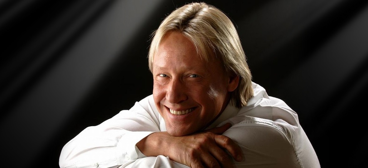 Дмитрий Харатьян